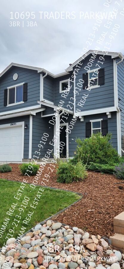 Photo - 10695 Traders Pkwy House