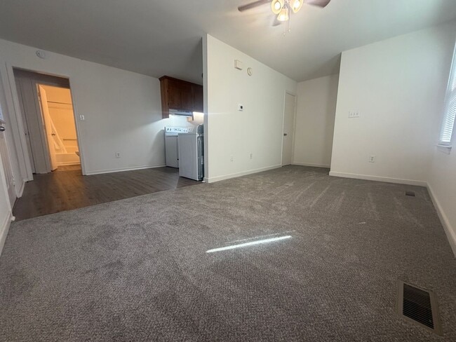 Photo - One story duplex