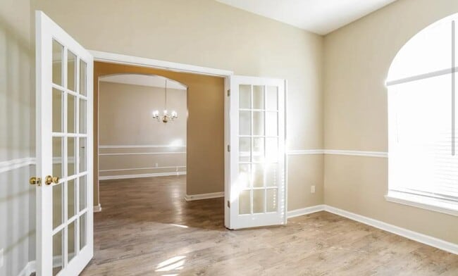 Photo - 1827 Prospect Ave