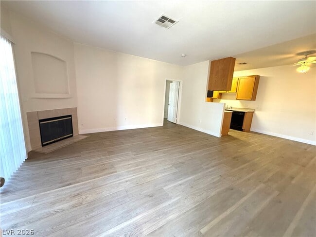 Building Photo - 4730 E Craig Rd Unit 1164
