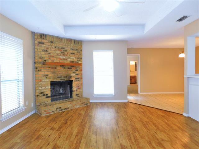 Photo - 8835 Camfield Wy