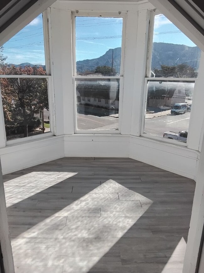 Photo - Golden Sails Property Group LLC -933 E. Santa Paula St Unit A