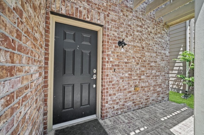 Photo - 14286 Empanada Dr
