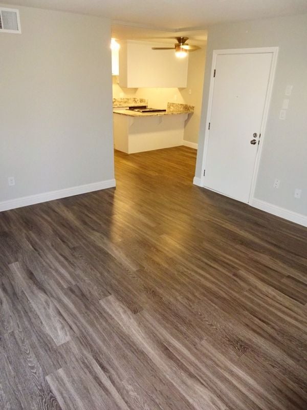 Photo - 2302 G St Unit 15