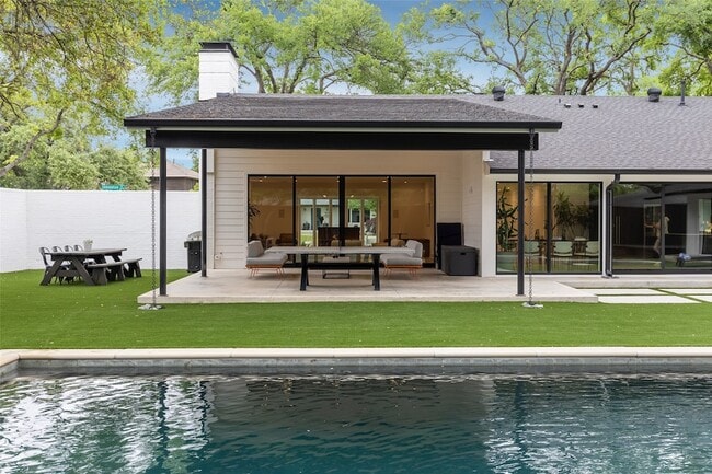 Building Photo - 5239 Edmondson Ave