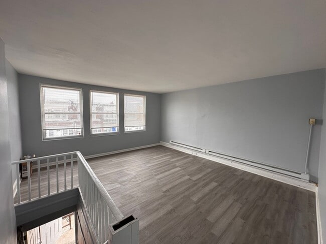 Photo - 1902 S 65th St Unidad Apt #B