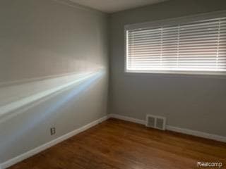 Photo - 18313 Oak Ave