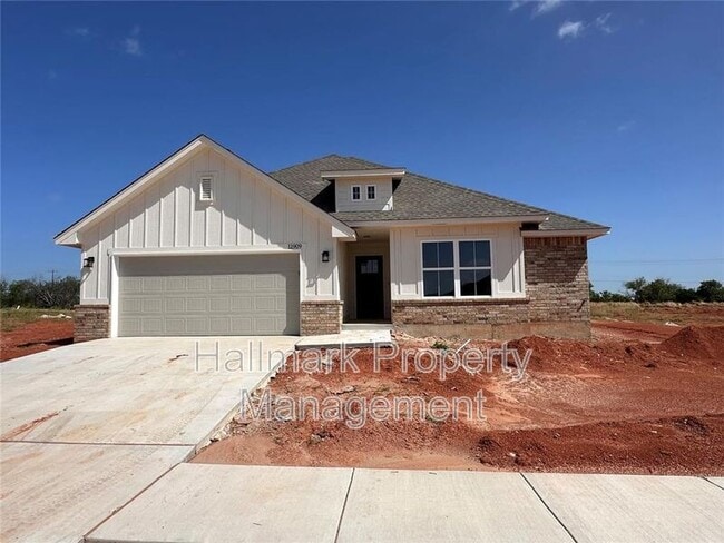 Building Photo - 11909 NW 120th St Rental