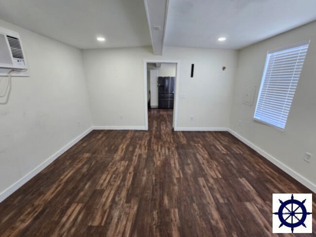 Photo - 804 College Ave