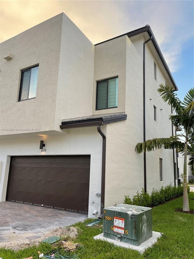 Photo - 8118 NW 42nd St