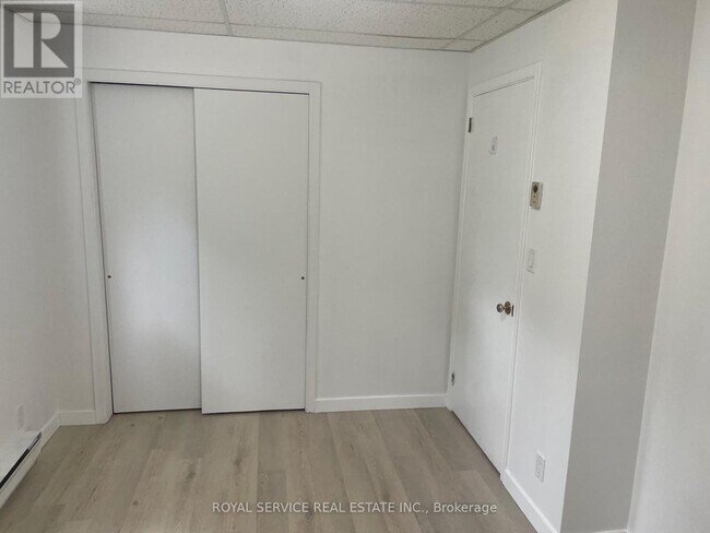 Photo - 118 Perry St Unité 19