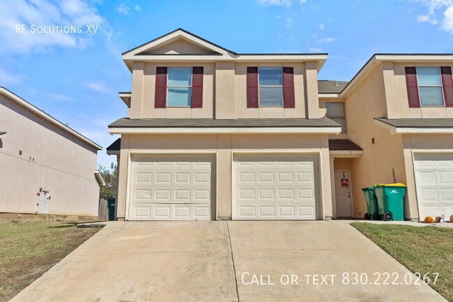 Building Photo - 10714 Mathom Landing Unit 2