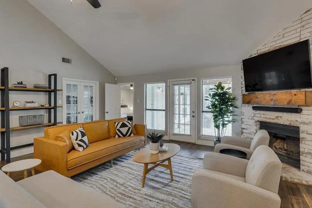 Photo - 1012 Filmore Dr