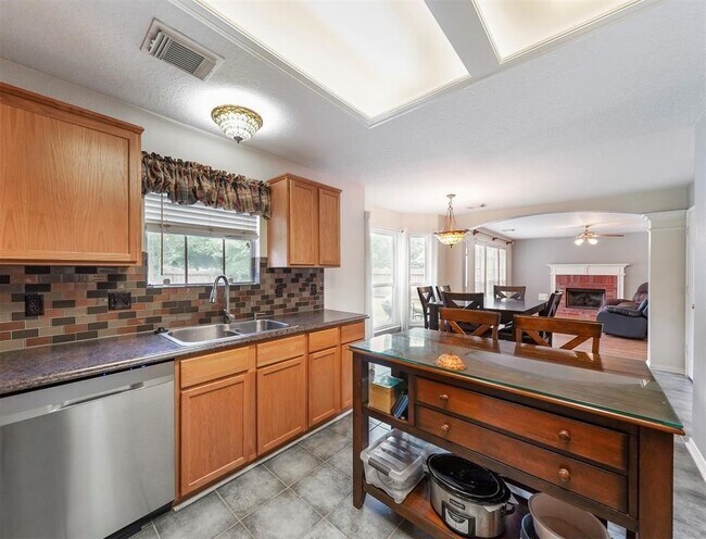 Photo - 25719 Bearborough Dr