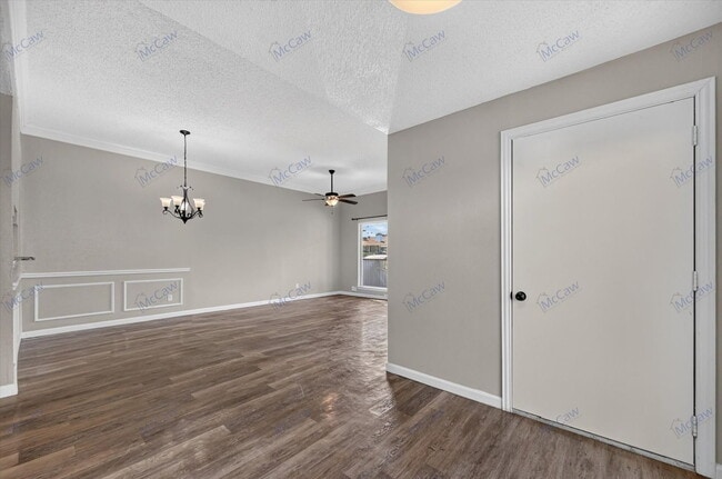 Photo - 708 Baruna Cir