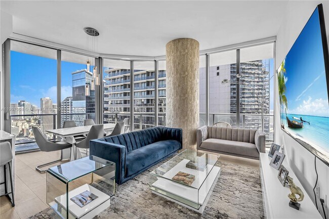 Photo - 45 SW 9th St Unit 4501