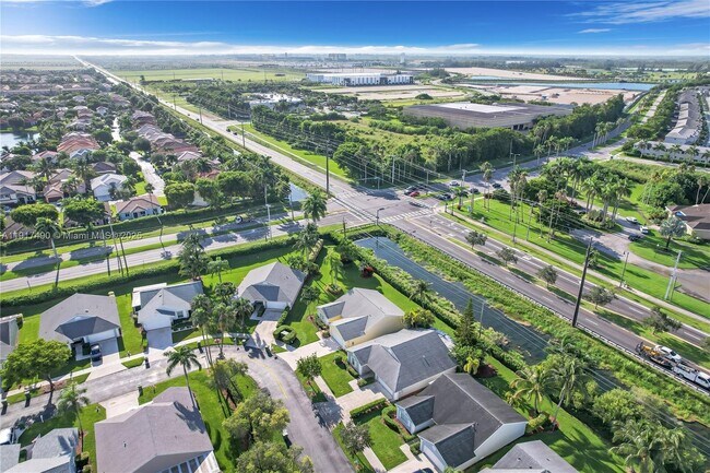 Photo - 2730 SE 7th Pl