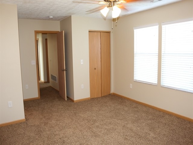 Photo - 7525 Hemrich Dr