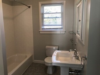 Photo - 9 Neponset Ct Unit 2