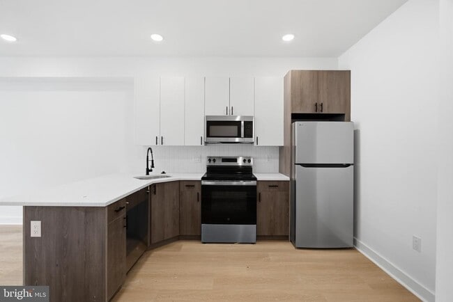 2253 N 12th St Unit 1