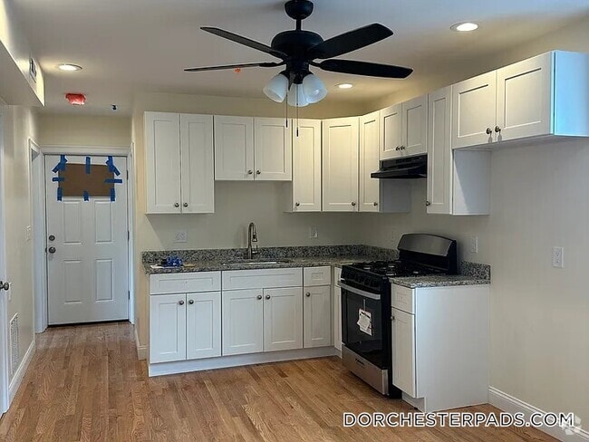 Building Photo - 49 Woodcliff St Rental