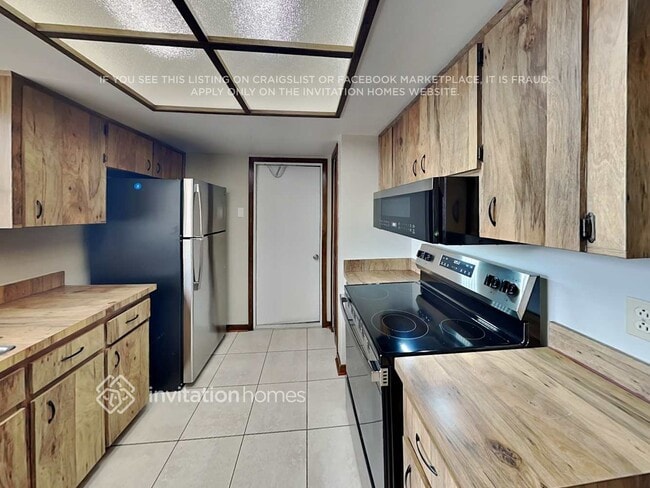 Photo - 14906 Coldwater Ln