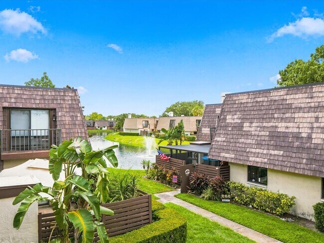 15446 E Pond Woods Dr Unit 15446