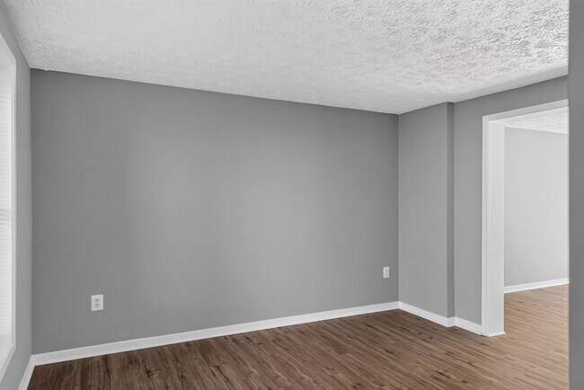 Photo - Available Now!  3 Bedroom Townhouse King George