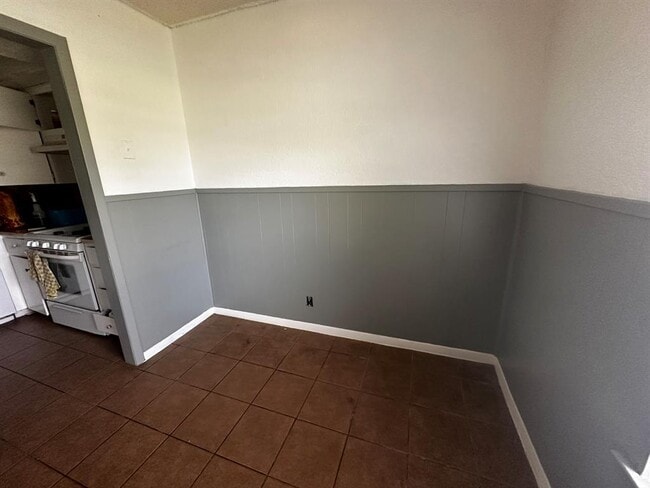 Photo - 900 Sahara Ave