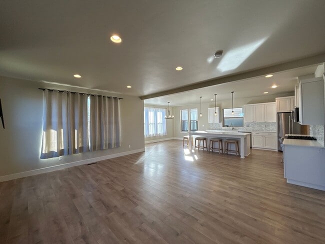 Photo - Beautiful 3 Bedroom Home in Tuscany Pines