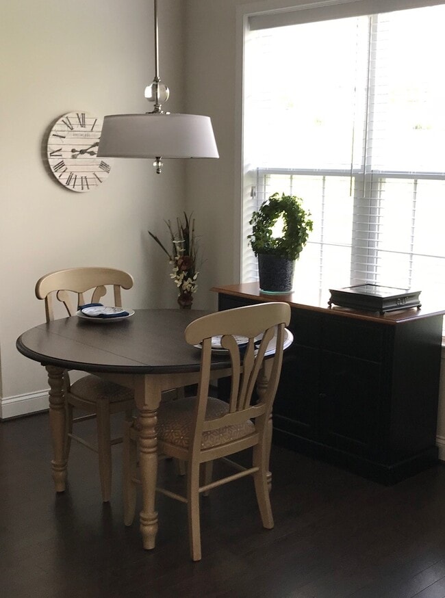 Photo - 690 Whitetail Dr