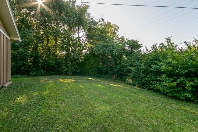 Photo - 1816 Elaine Dr Unit 1