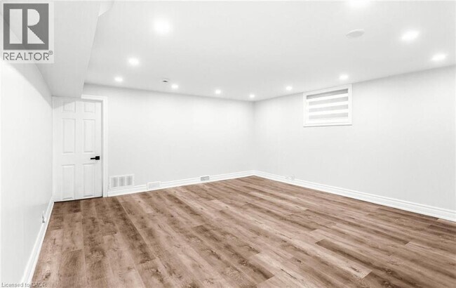 Photo - 313 Ashbury Rd