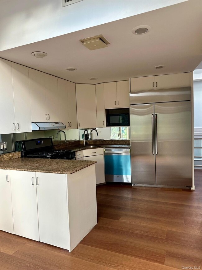 Photo - 23 Clinton Ln