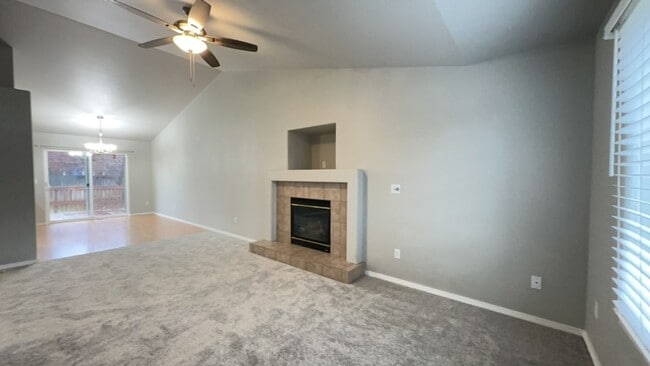 Photo - Recently Updated 3 Bedroom / 2 Bathroom in NW Redmond OR