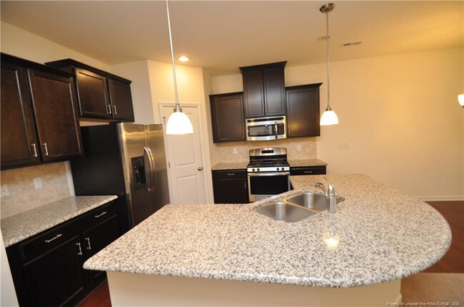 Photo - 643 Briarcliff St Townhome