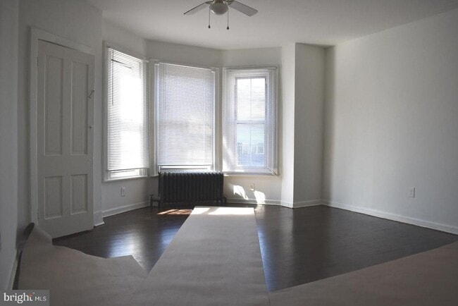 Building Photo - 6031 Market St Unit FRONT Rental