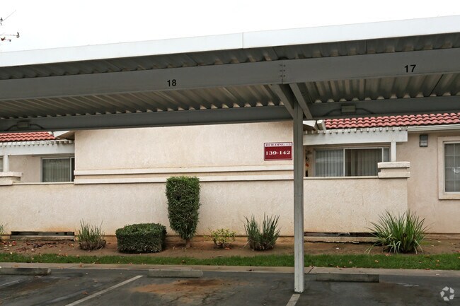 Photo - Creekside Apartments