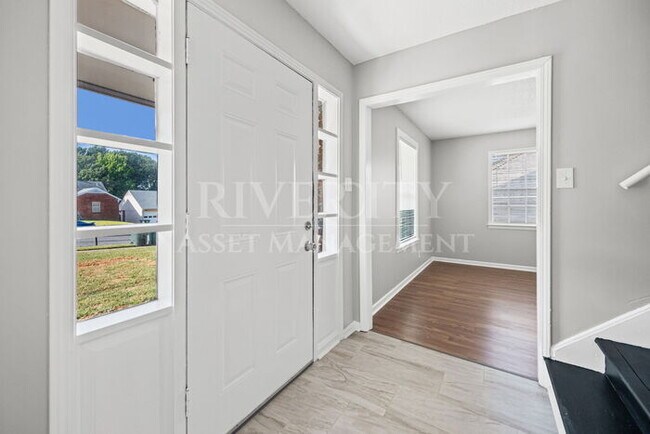 Renovated Gem! This 4-bed, 1.5-bath home!!!!! Section 8 Welcomed!!!!