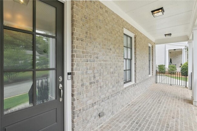 Photo - 5310 Green Hill Pl NE