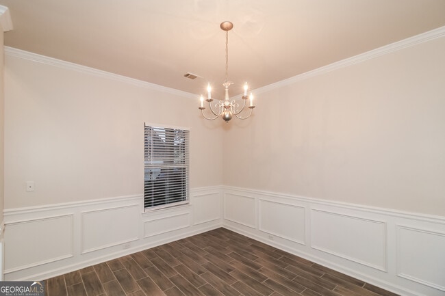 Photo - 1281 Heartwood Ave