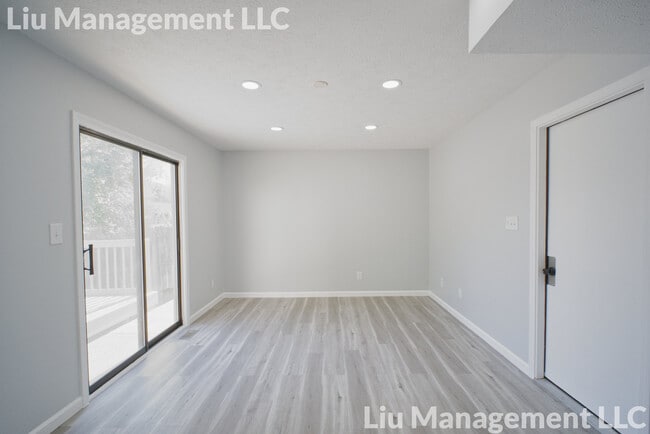 Photo - 3708 Dorval Pl