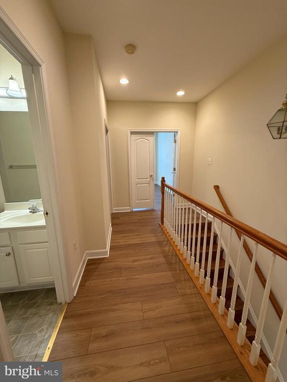 Photo - 708 Redgate Ln