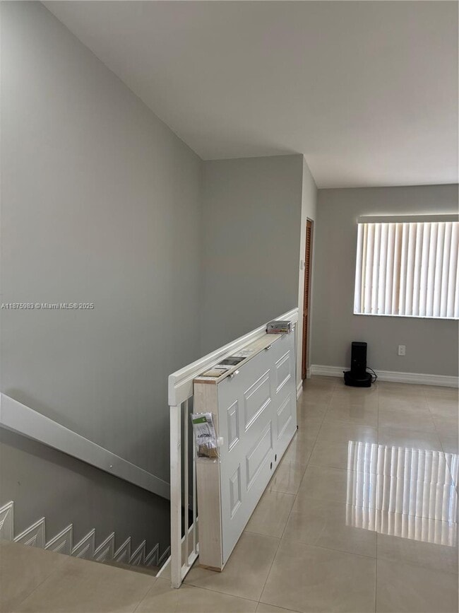 Photo - 2238 W 74th St Unit 201-26
