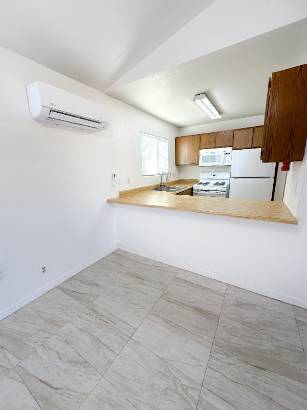 Photo - 73874 Sunnyvale Dr Unit D