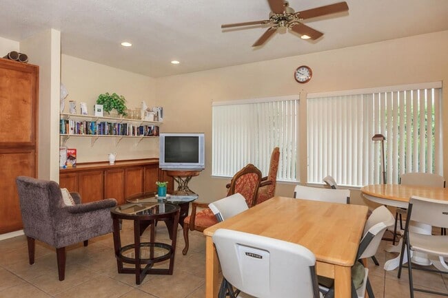 Photo - Redwood Meadow Senior Apartments