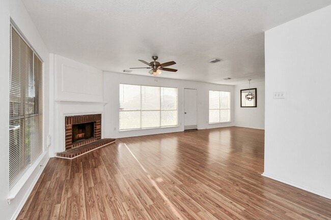 Photo - 2318 Poco Dr