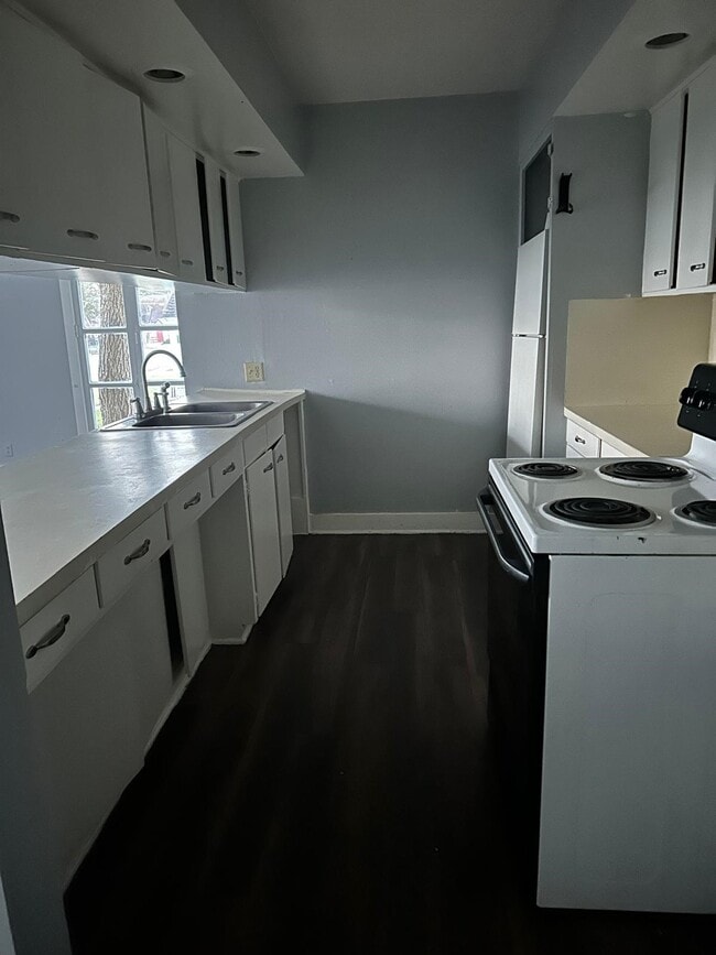 Photo - 800 Travis St Unit LiveOak