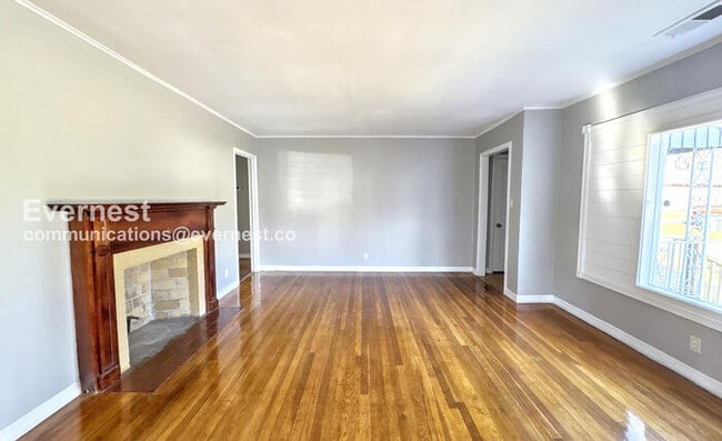 Photo - 620 26th St SW