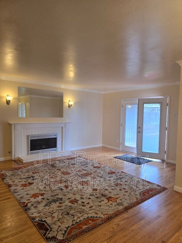 Photo - 1033 Woodshire Way